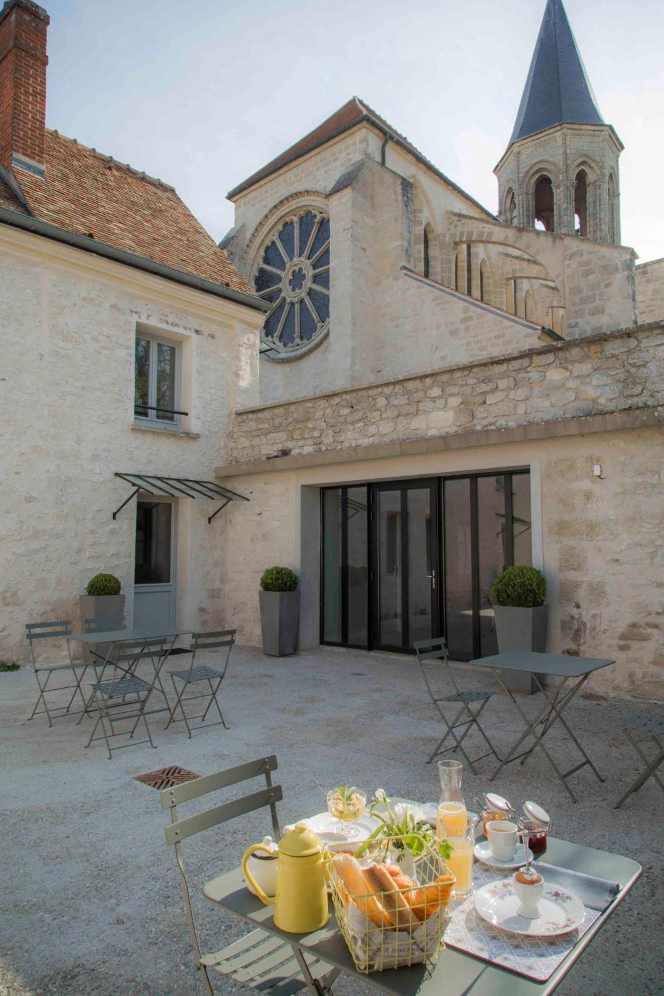 Le Presbytere De Thiverval 外观 照片