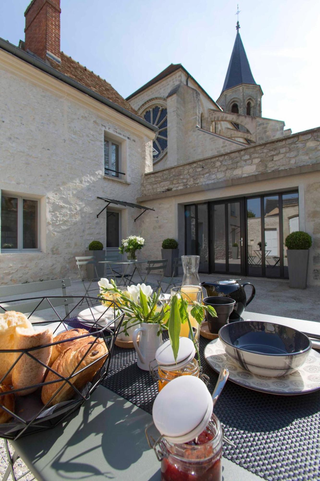 Le Presbytere De Thiverval 外观 照片